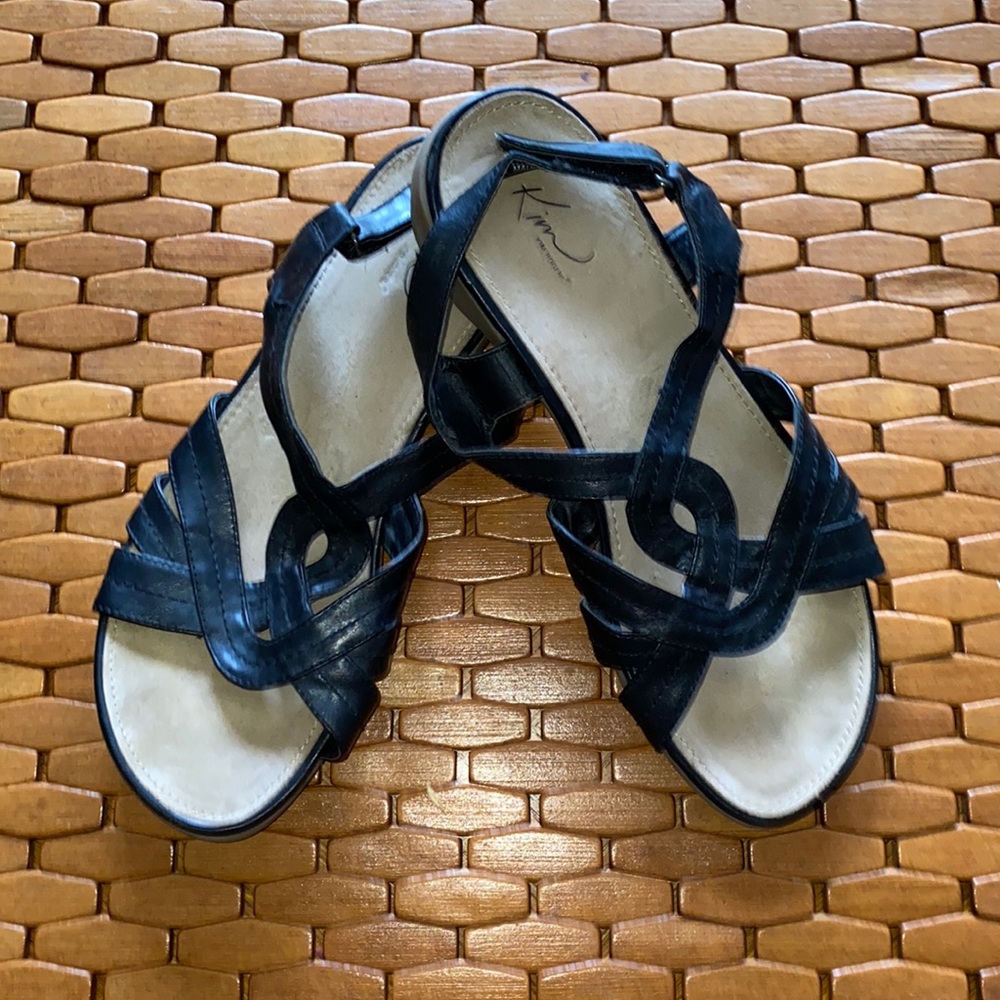 ⭐️ 3 for$25- Kim Rogers Women’s Sandals Velcro Sling Back Sz 11